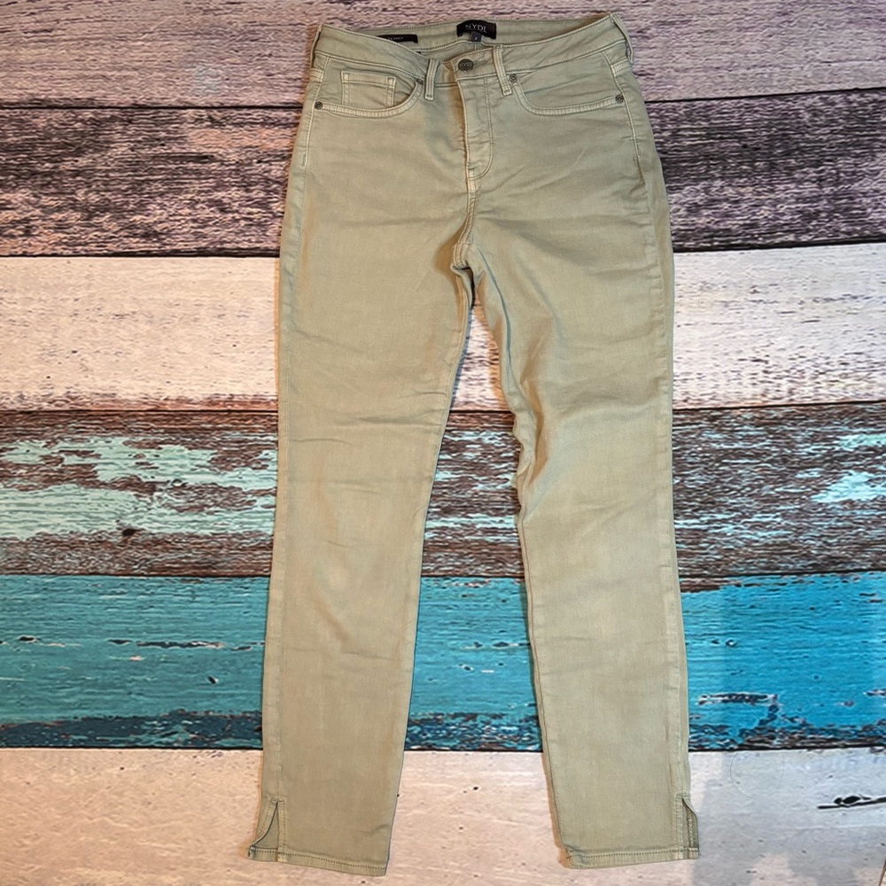 NYDJ Women's Ami Skinny Jeans (Light Olive) Size 2